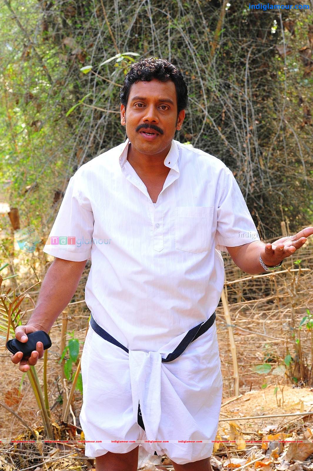 Manikandan Pattambi Actor hd photo