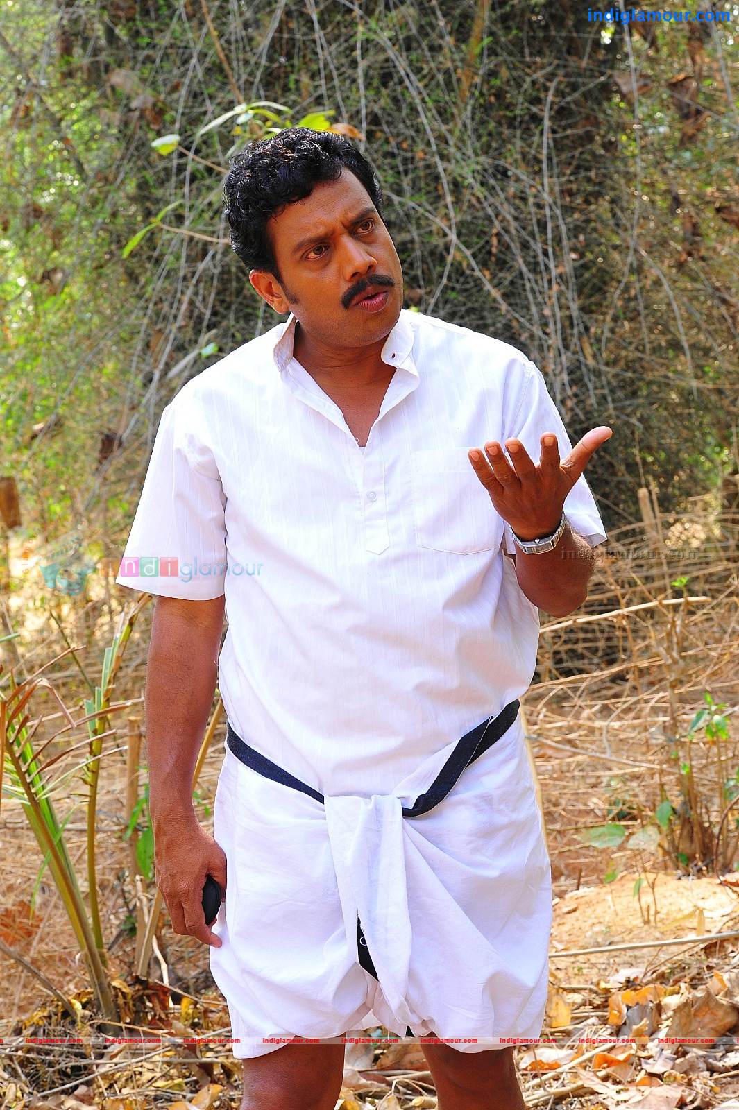 Manikandan Pattambi Actor hd photo