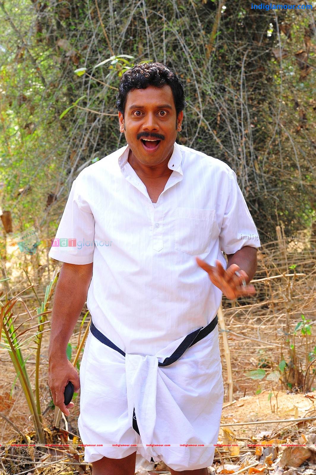 Manikandan Pattambi Actor hd photo