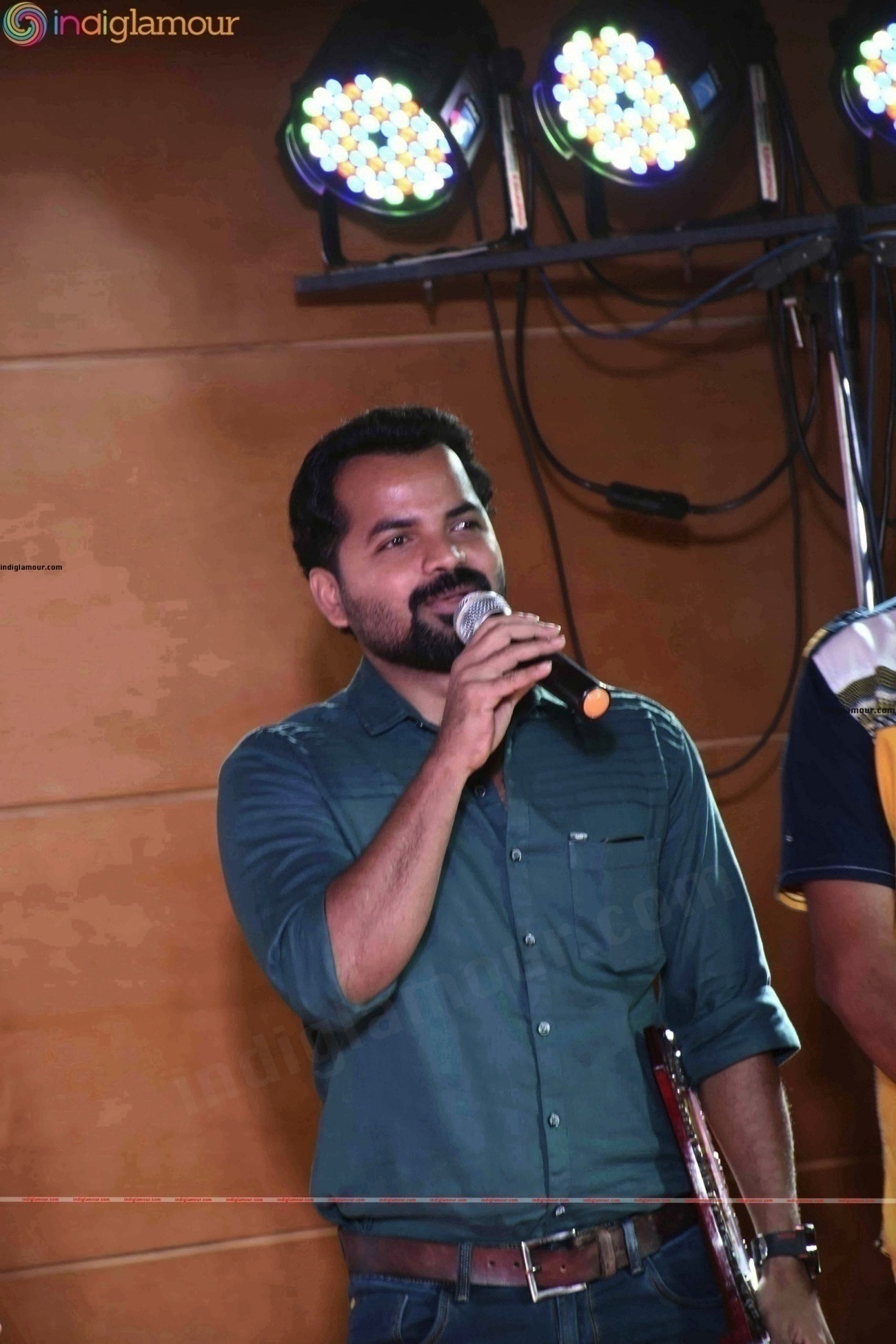 Vinay Forrt Actor hd photo