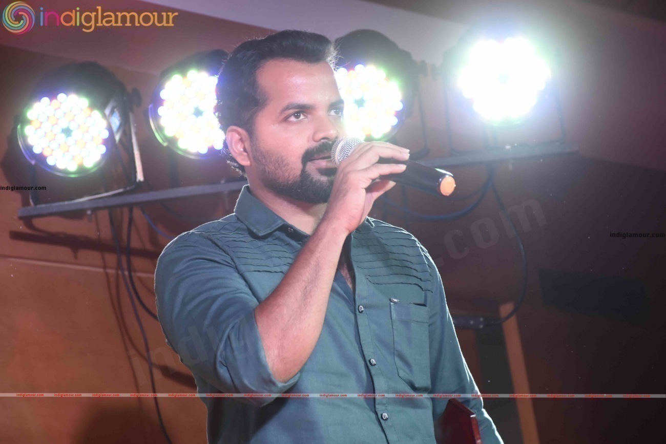 Vinay Forrt Actor hd photo