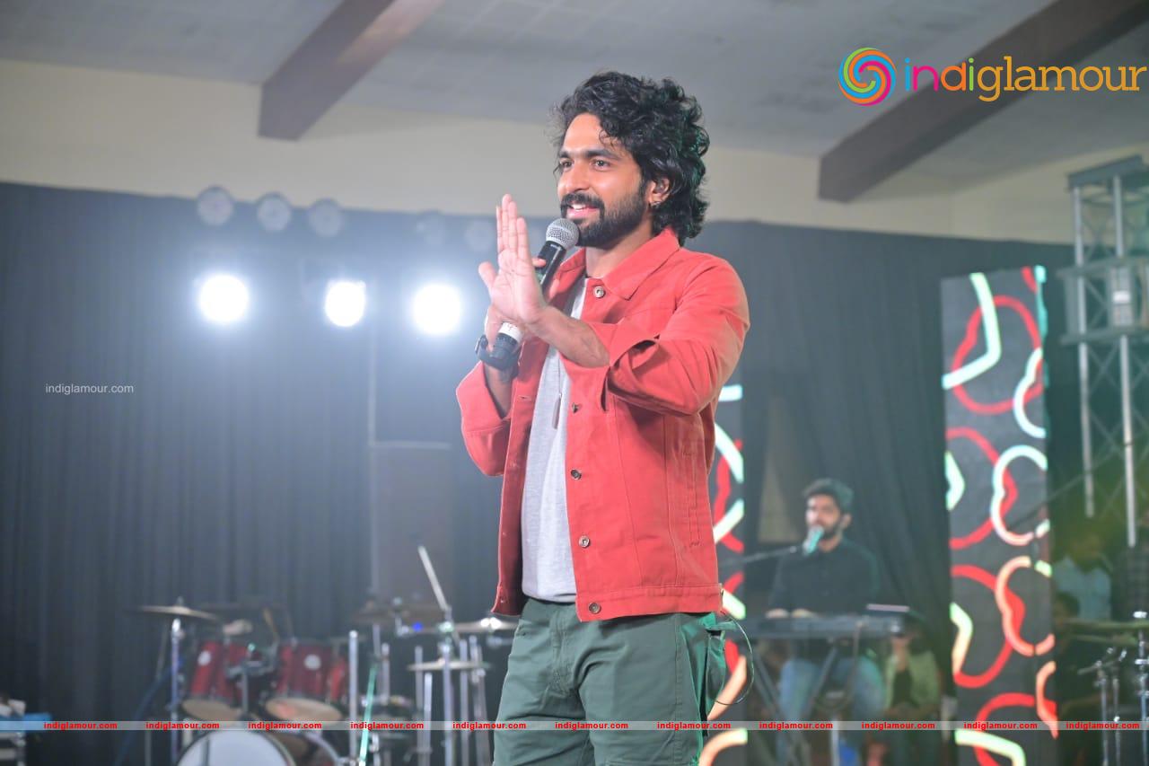 Siddharth Menon Actor hd photo
