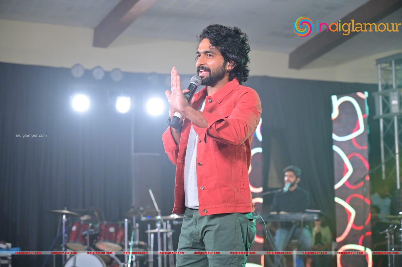 Siddharth Menon Actor hd photo