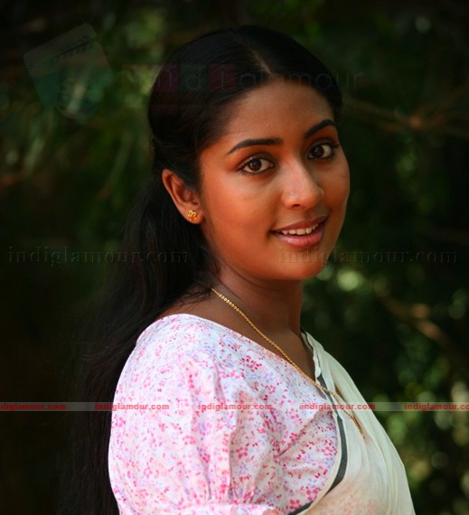 Navya Nair Actress hd photo