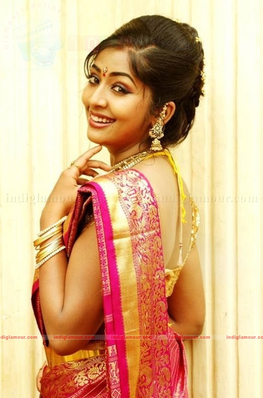Navya Nair Actress hd photo
