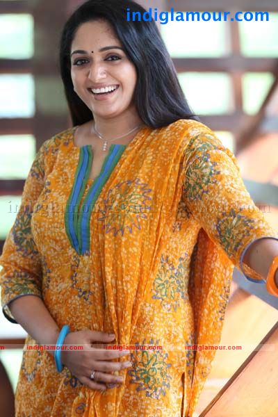Kavya Madhavan Actress hd photo