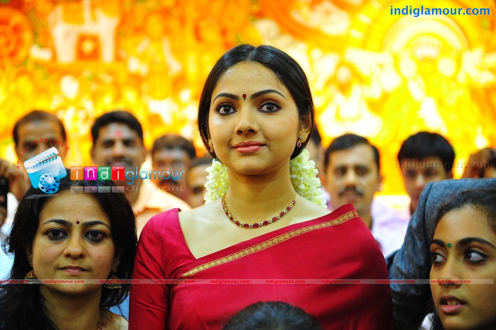 Samvritha Sunil Actress hd photo