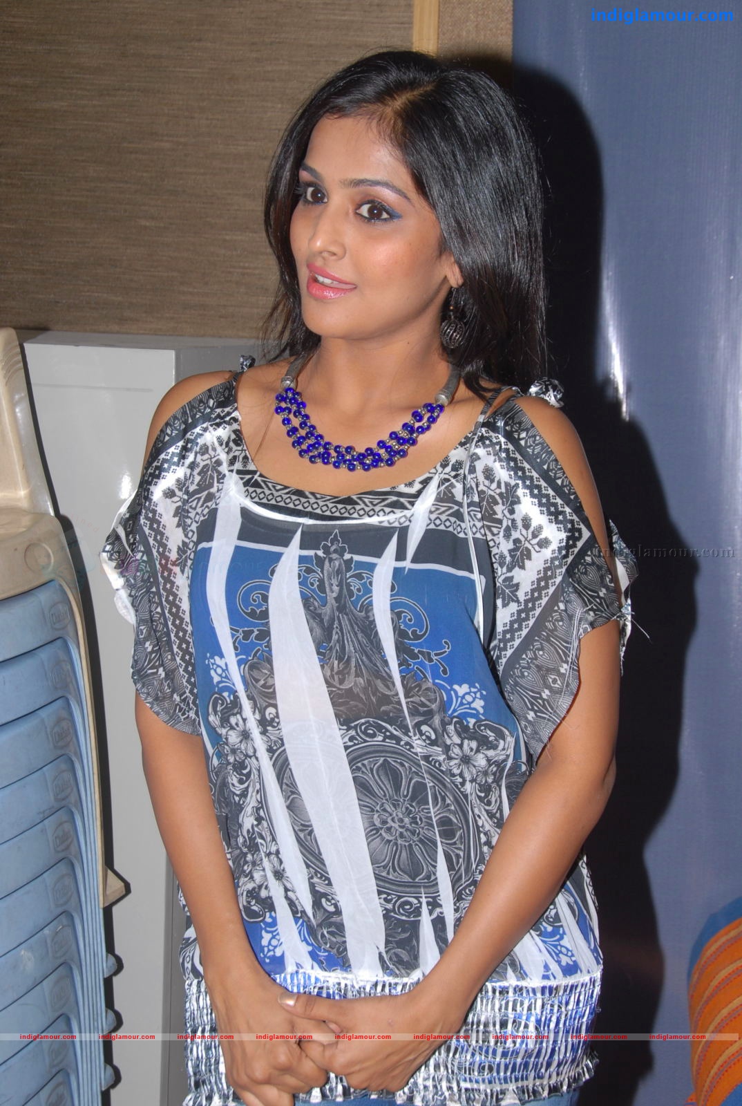 Remya Nambeesan Actress hd photo