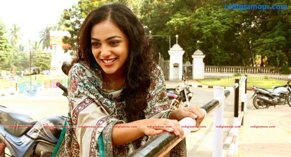 Nithya Menon Actress hd photo