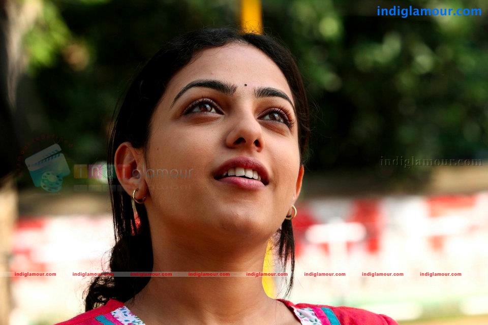 Nithya Menon Actress hd photo