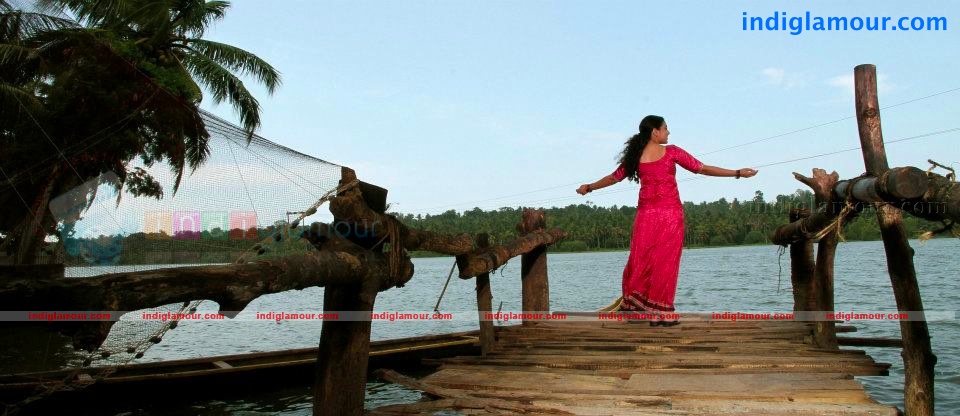 Nithya Menon Actress hd photo