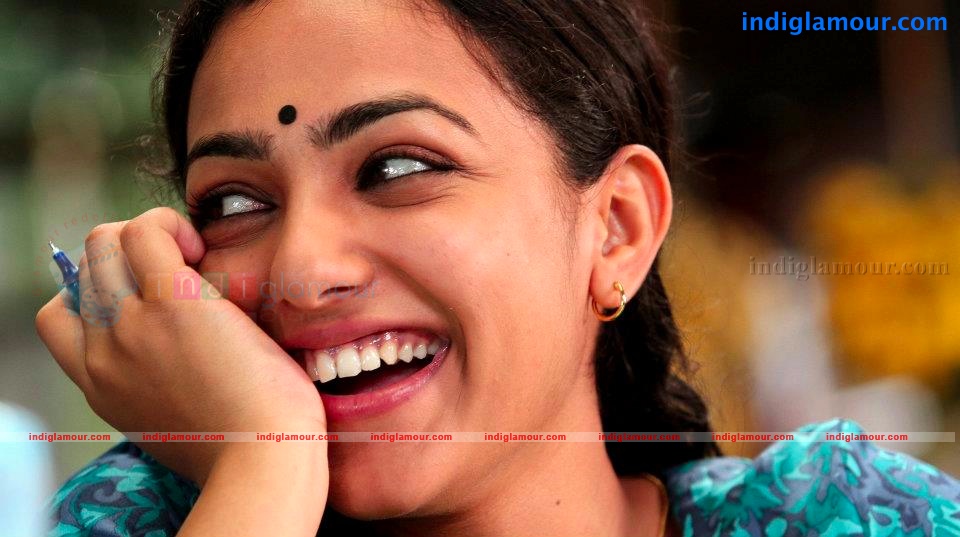 Nithya Menon Actress hd photo