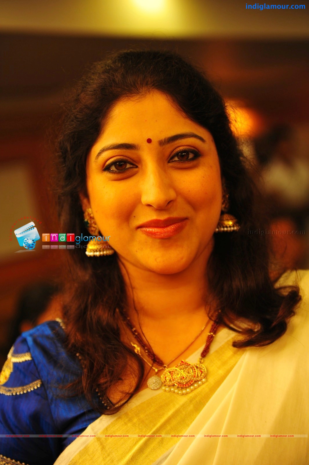 Lakshmi Gopalaswamy Actress hd photo
