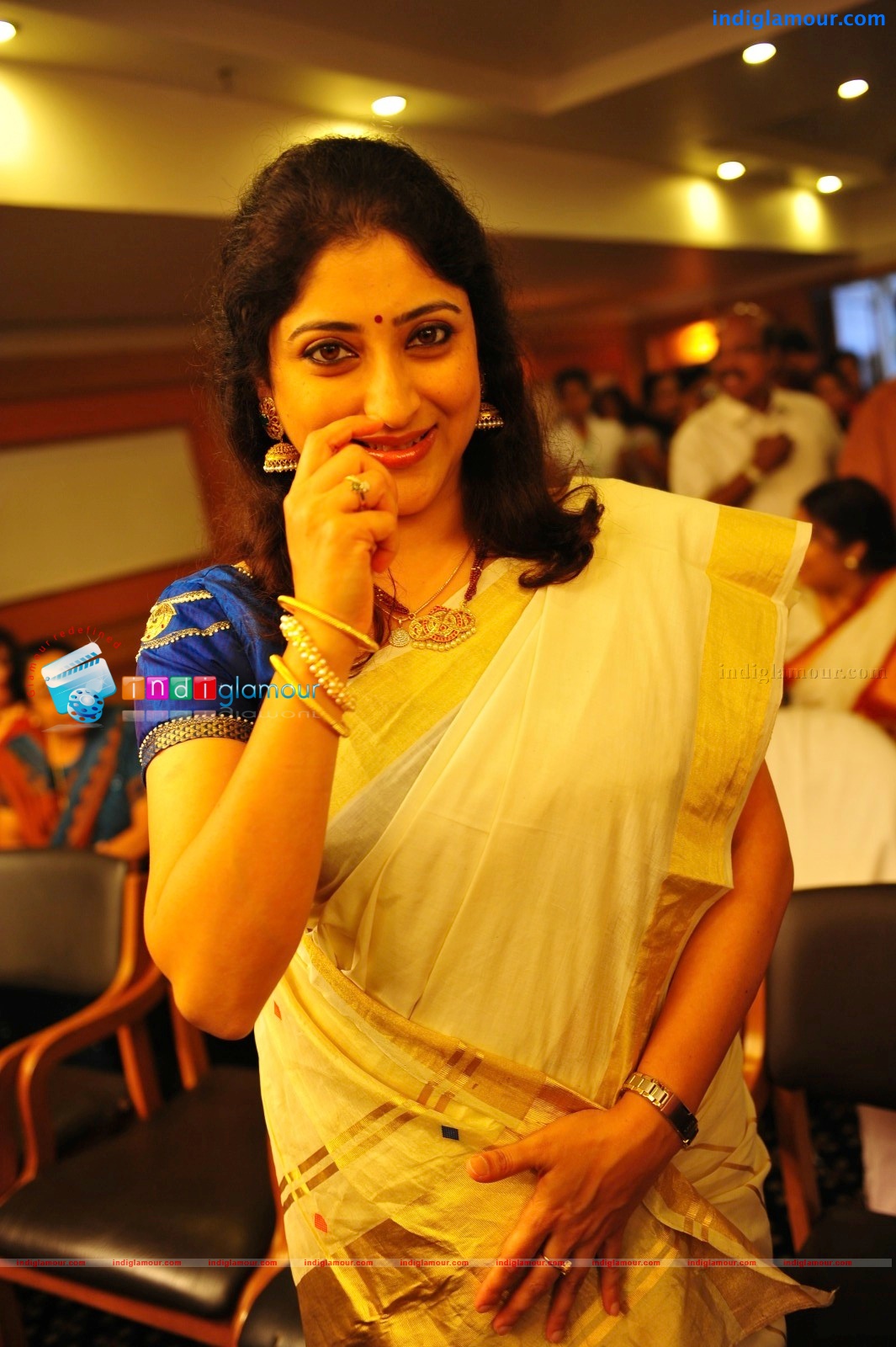 Lakshmi Gopalaswamy Actress hd photo