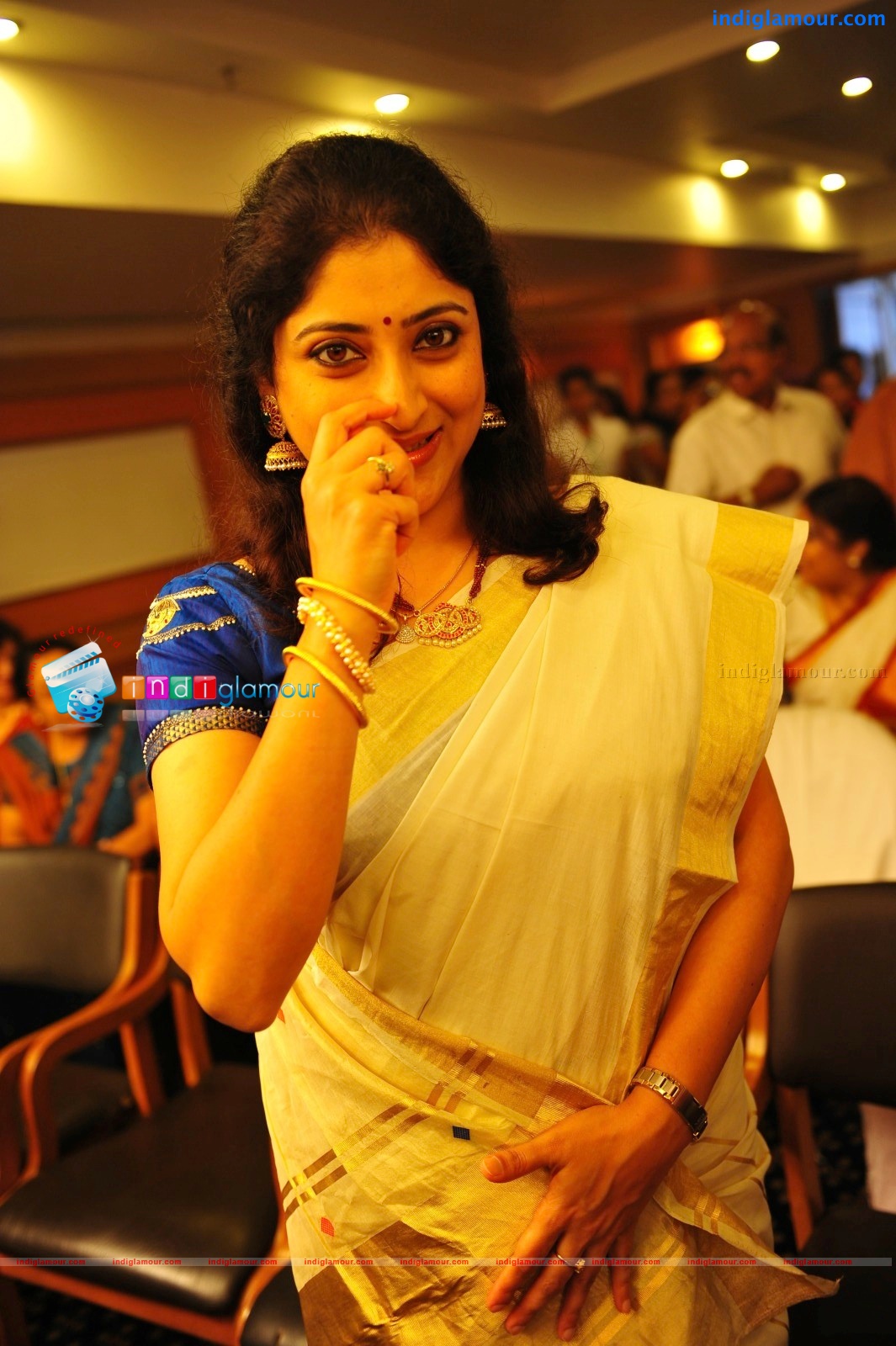 Lakshmi Gopalaswamy Actress hd photo