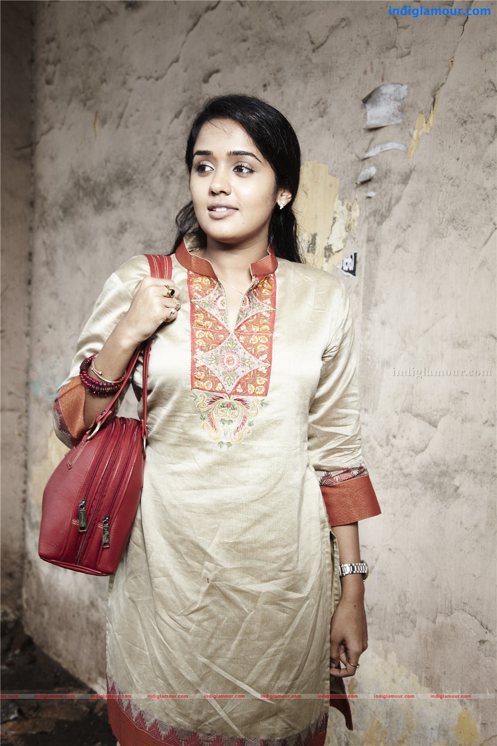 Ananya Actress hd photo