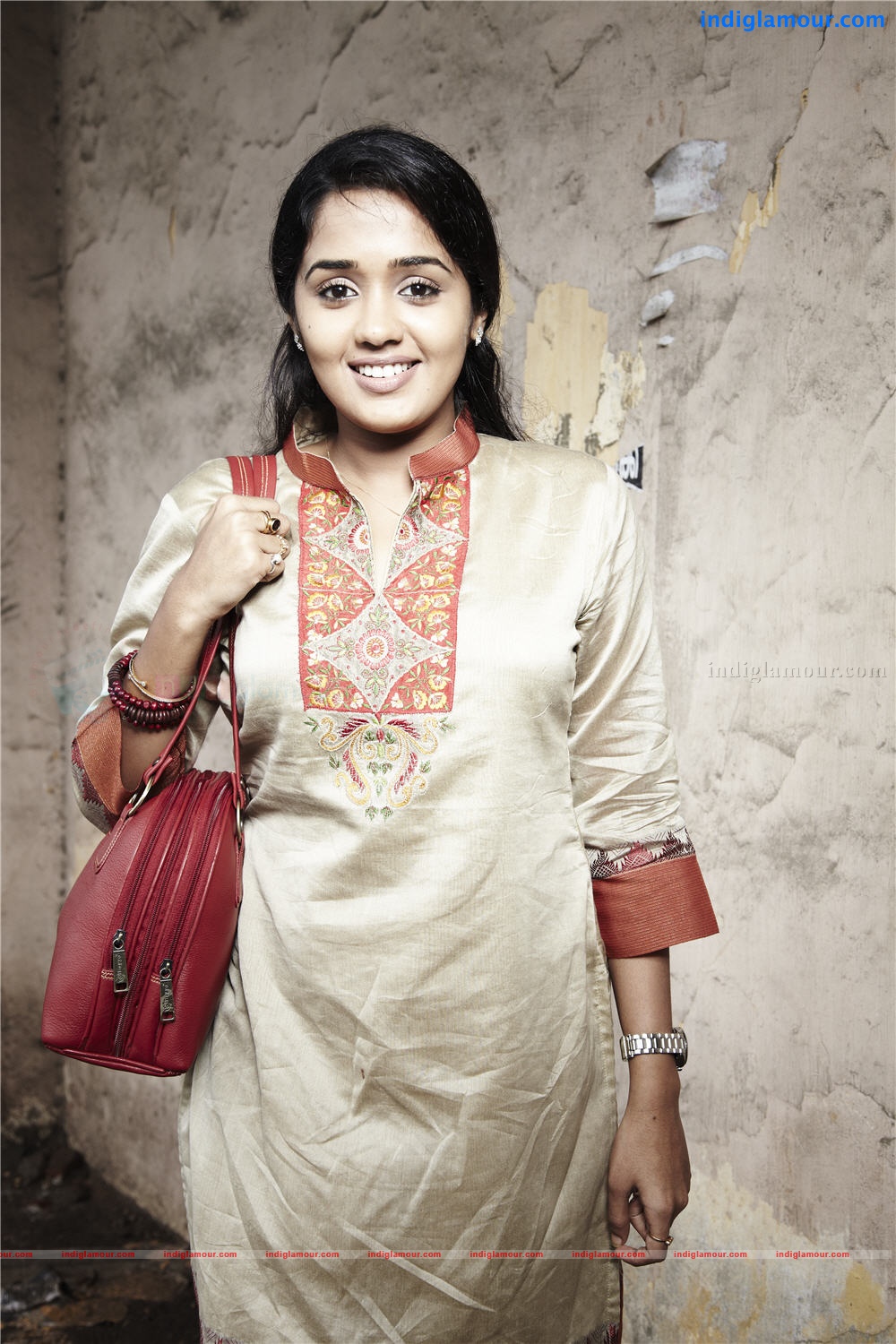 Ananya Actress hd photo