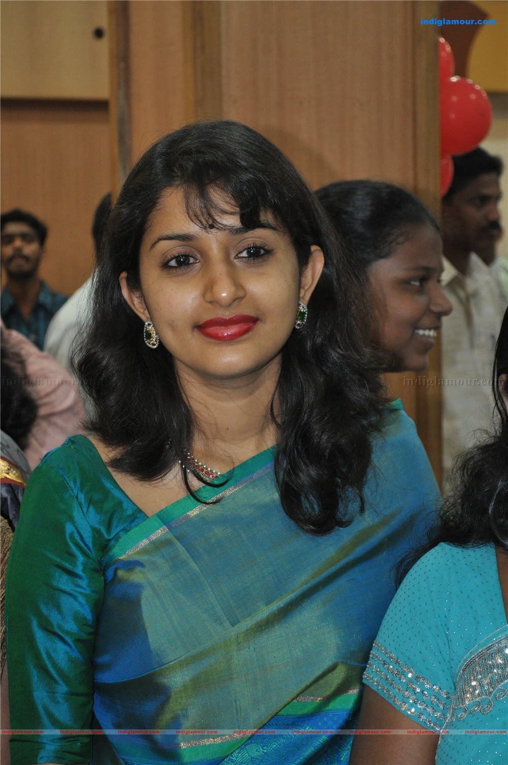 Meera Jasmine Actress hd photo