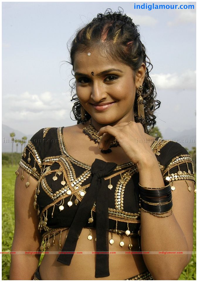 Remya Nambeesan Actress hd photo