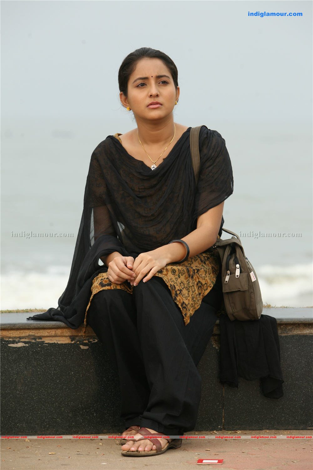Bhama Actress hd photo
