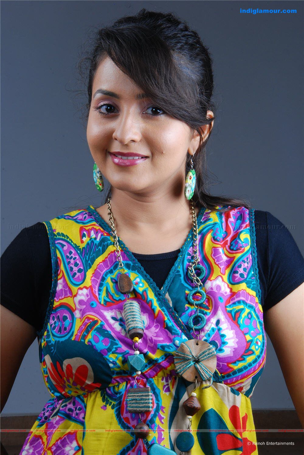 Bhama Actress hd photo