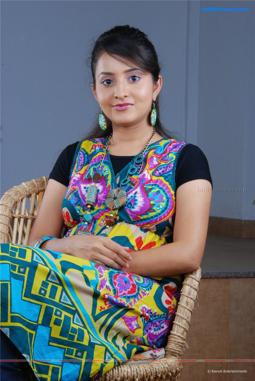 Bhama Actress hd photo