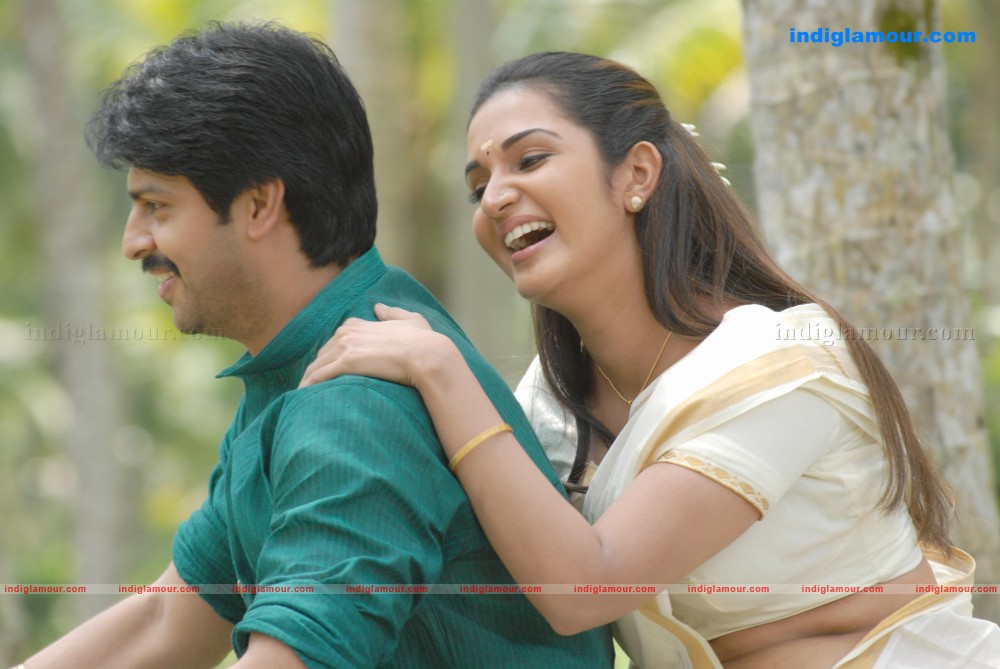 Honey Rose Actress hd photo