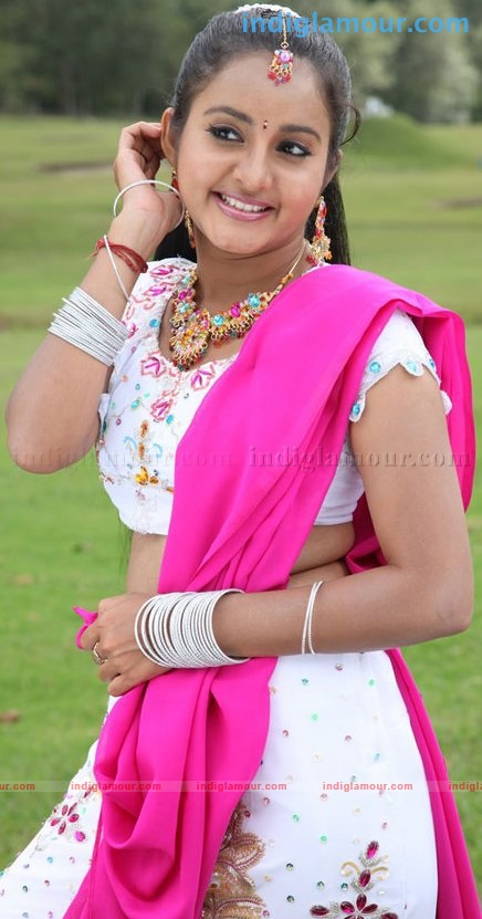 Bhama Actress hd photo