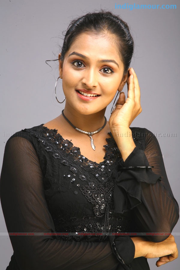 Remya Nambeesan Actress hd photo