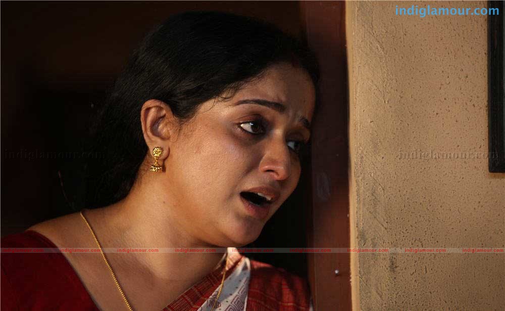 Kavya Madhavan Actress hd photo