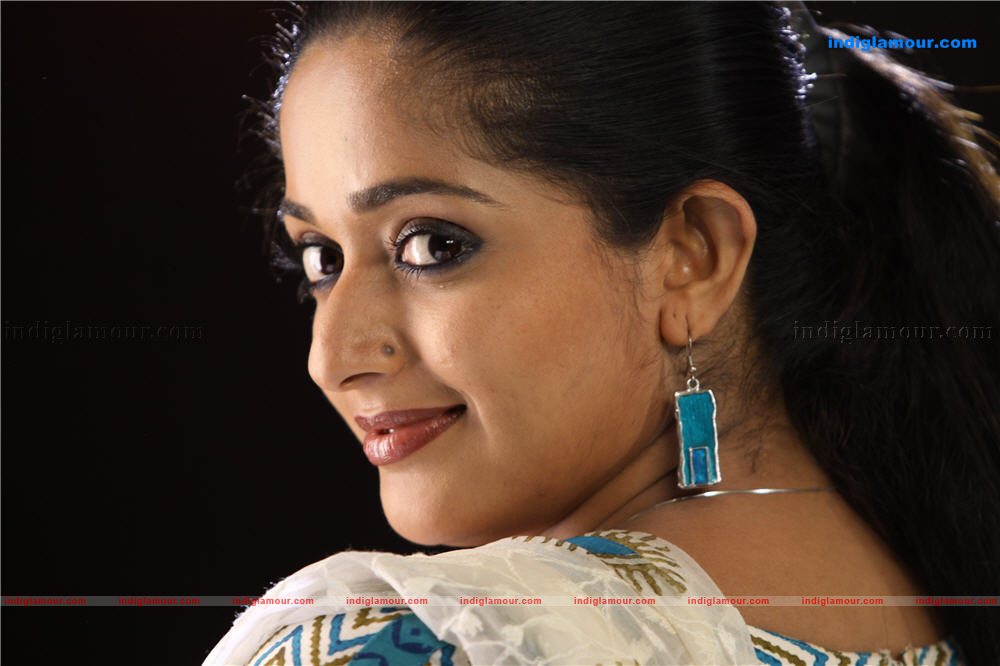 Kavya Madhavan Actress hd photo