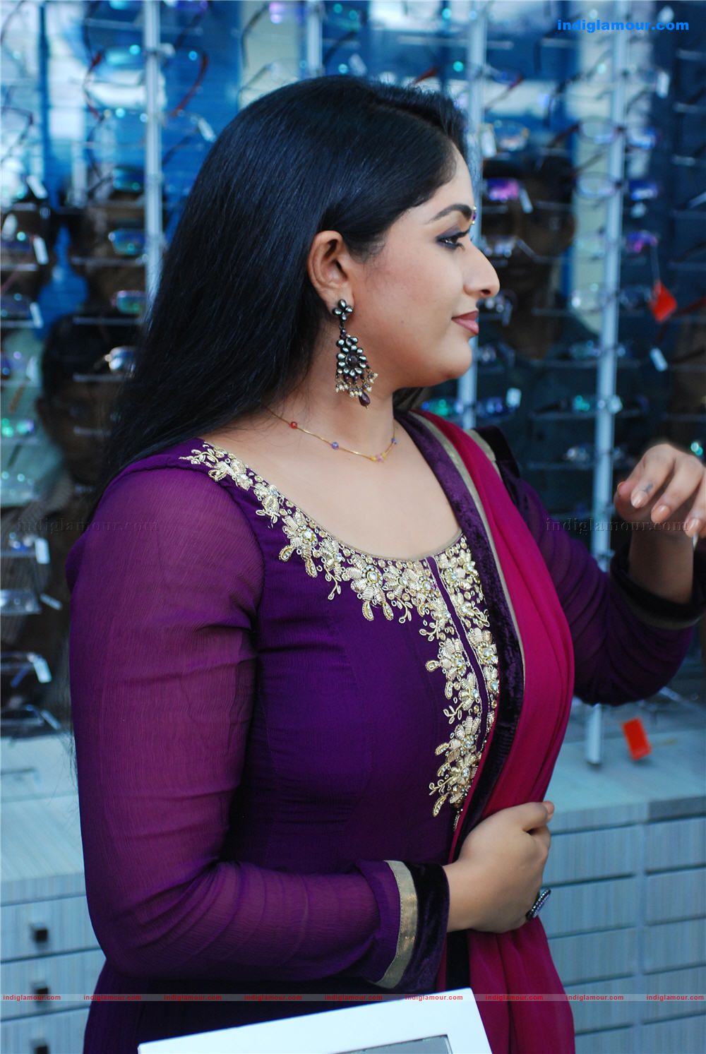 Kavya Madhavan Actress hd photo