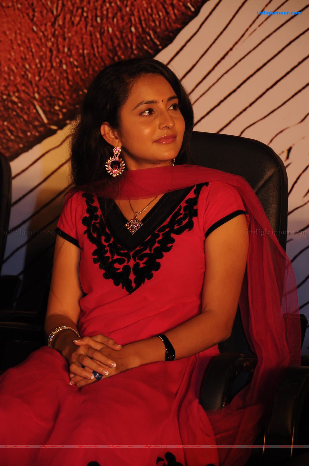 Bhama Actress hd photo