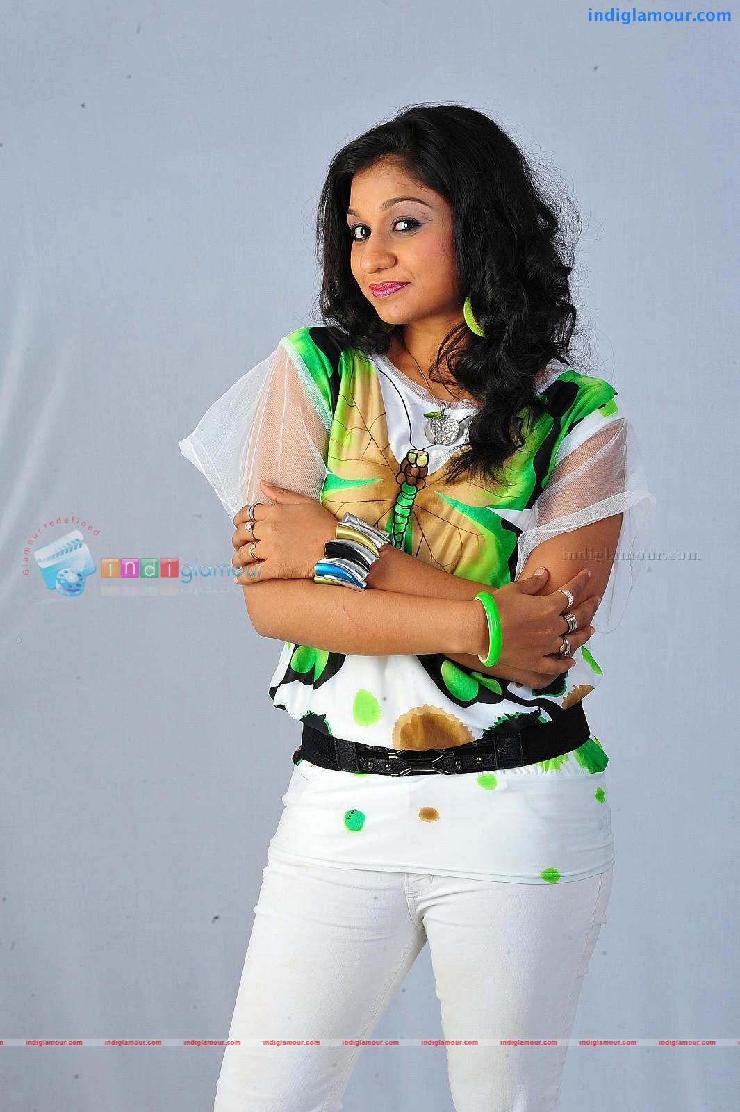 Malu Raveendranath Actress hd photo