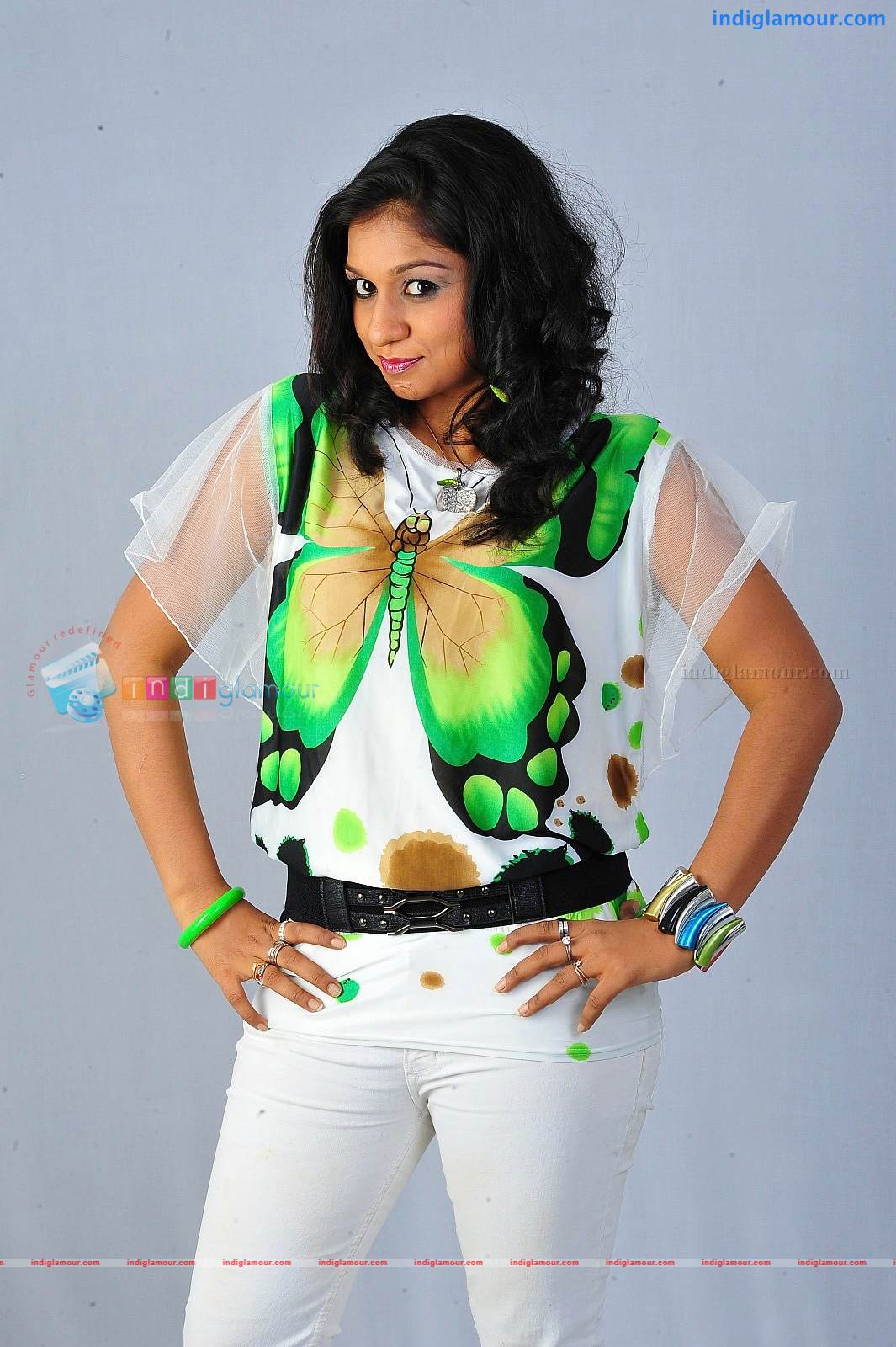 Malu Raveendranath Actress hd photo