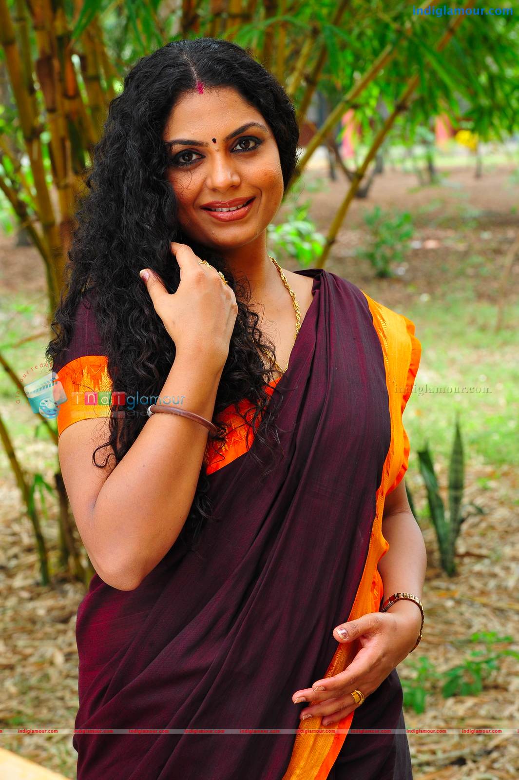 Asha Sarath Actress hd photo