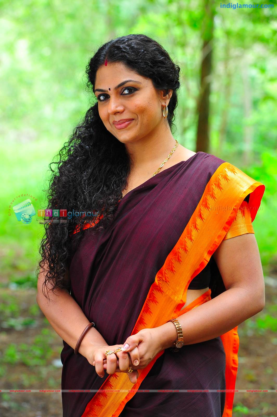 Asha Sarath Actress hd photo