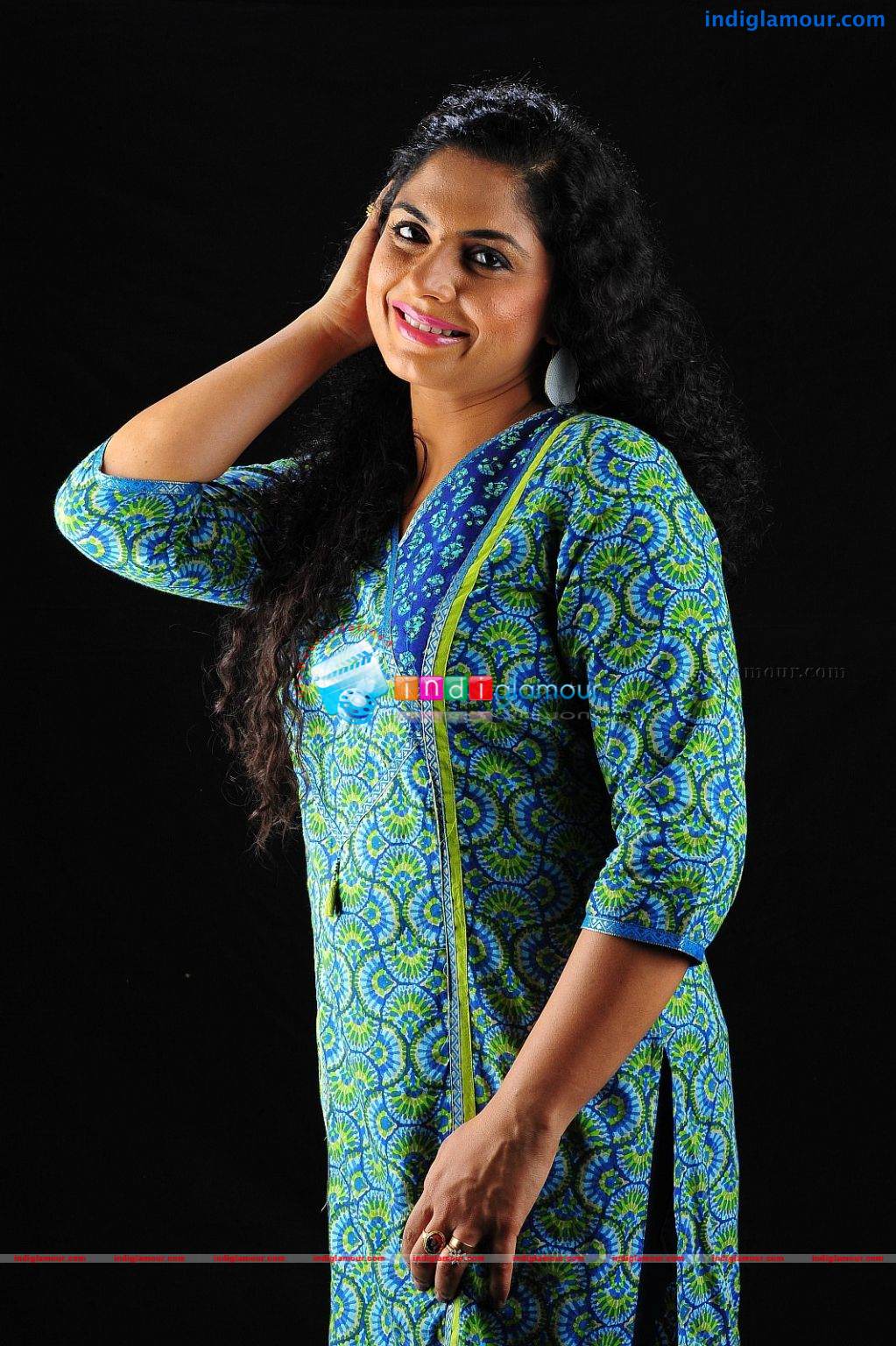 Asha Sarath Actress hd photo