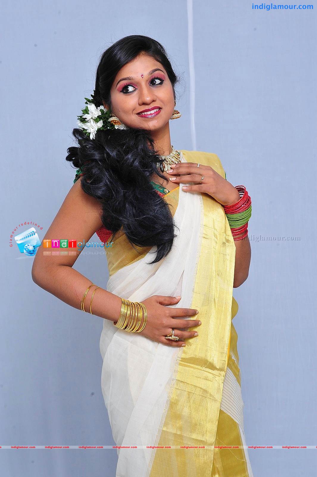 Malu Raveendranath Actress hd photo