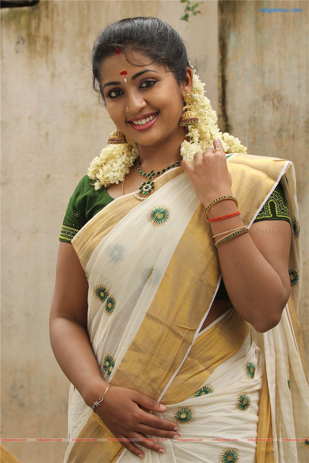 Navya Nair Actress hd photo