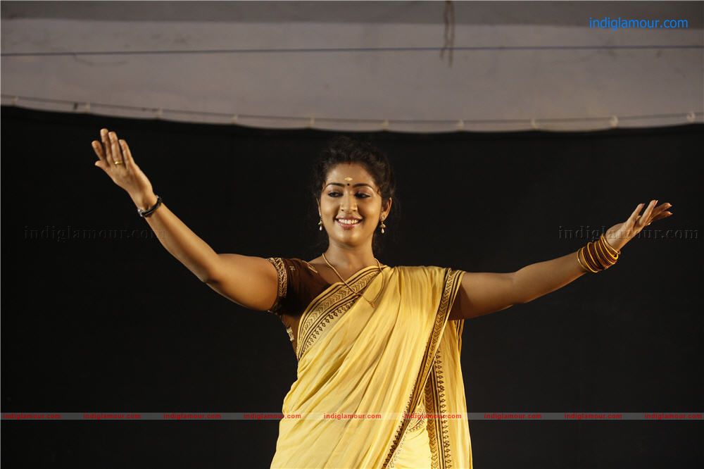 Navya Nair Actress hd photo