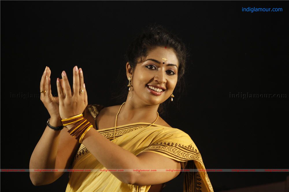 Navya Nair Actress hd photo