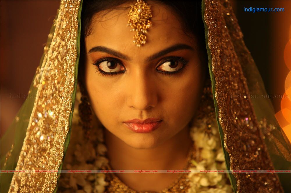 Samvritha Sunil Actress hd photo