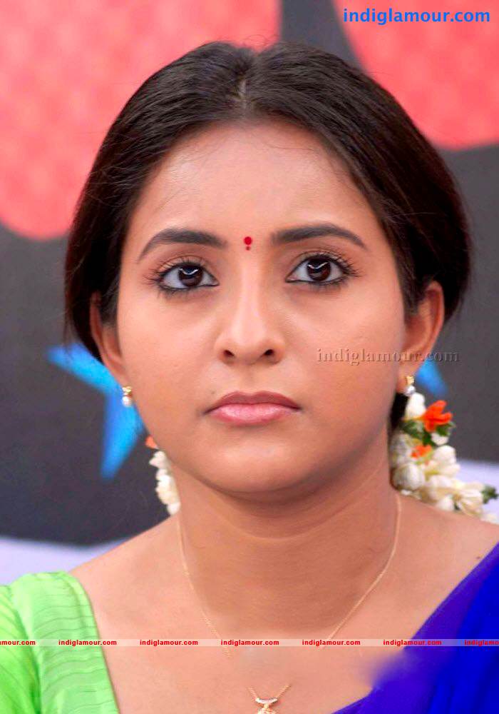 Bhama Actress hd photo