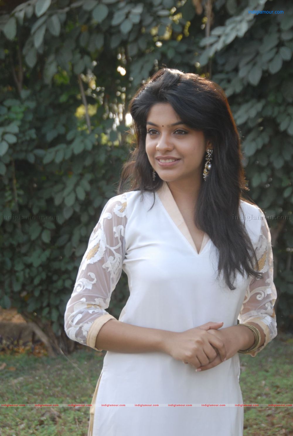 Archana Kavi Actress hd photo