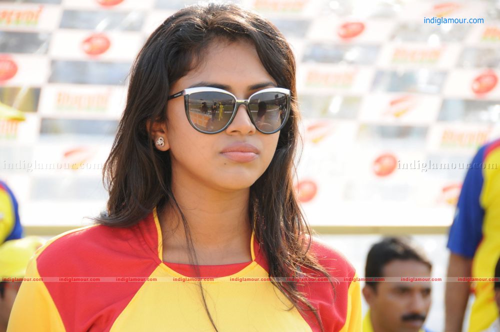 Amala Paul Actress hd photo