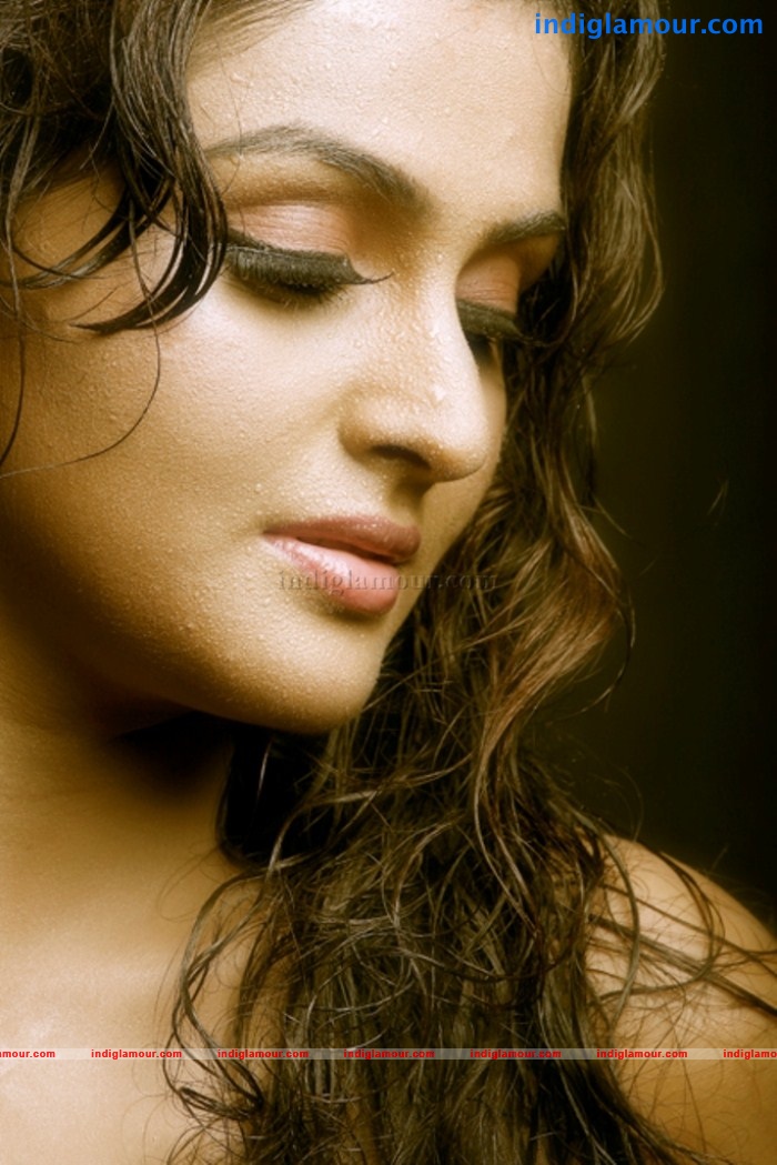 Remya Nambeesan Actress hd photo