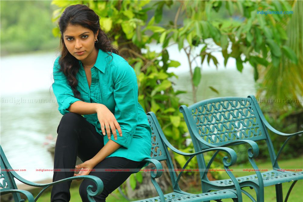 Amala Paul Actress hd photo