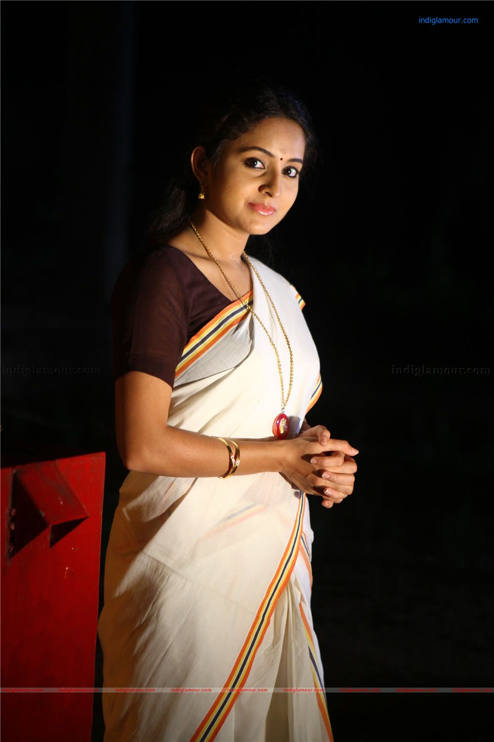 Bhama Actress hd photo