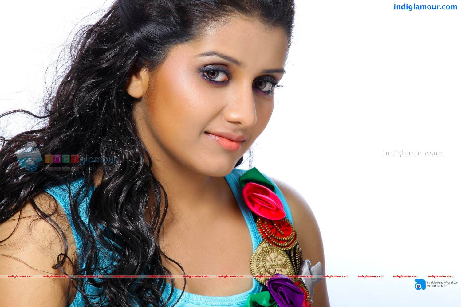 Sarayu Actress hd photo
